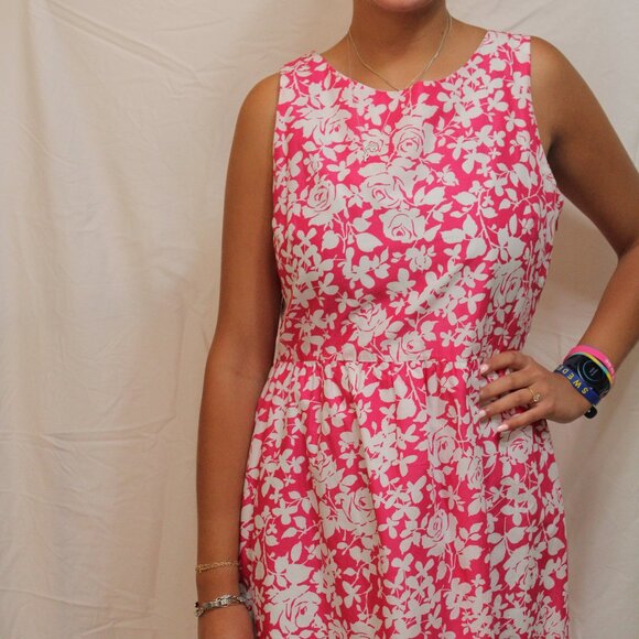 Floral lined dress with belt - Picture 1 of 10